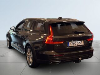 Volvo V60 Cross Country D4 AWD Aut Momentum Pro Dvärm/Kamera/Dragkrok – bild 5