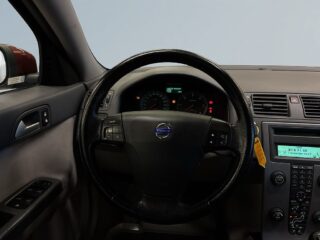 Volvo S40 1.6 D Kinetic S&V-däck/Drag/Motorvärmare/Nyservad – bild 9