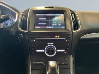 Ford Edge 2.0 TDCi Bi-Turbo AWD Powershift Titanium Drag Navi S&V – bild 10