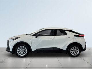 Toyota C-HR PHEV e-CVT S&V-hjul/ Backkam/Rattvärm/Carplay/Keyless – bild 4
