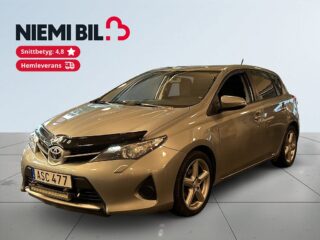 Toyota Auris 1.4 D-4D Life Motorvärmare/SoV/Fhåll/AC – bild 1