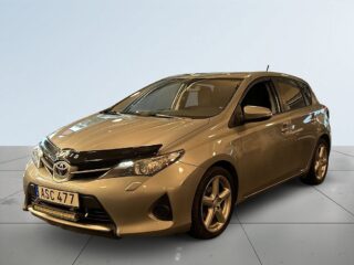 Toyota Auris 1.4 D-4D Life Motorvärmare/SoV/Fhåll/AC – bild 16