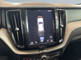 Volvo XC60 D4 Inscription S&V-Hjul/Dragkrok/Dvärm/helskinn/Psens – bild 11