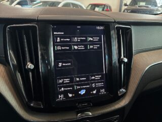 Volvo XC60 D4 Inscription S&V-Hjul/Dragkrok/Dvärm/helskinn/Psens – bild 19