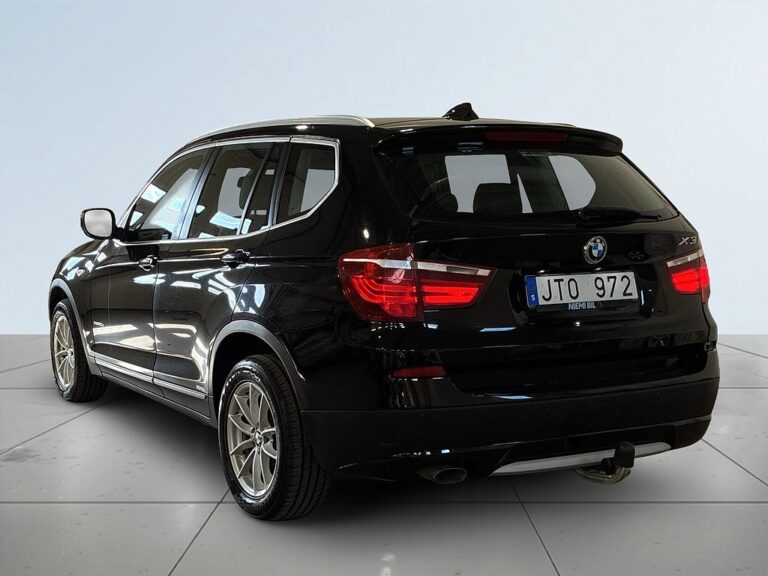 BMW X3 xDrive20d AWD Drag Värmare Psens S&V-hjul