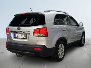 Kia Sorento 2.2 4WD EX Drag Mvärm Skinn Panorama Elstol S/V-hjul – bild 6