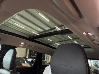 Volvo XC60 B4 AWD Inscription S&V-hjul/Pano/B&W/Drag/Skinn/360kam – bild 21