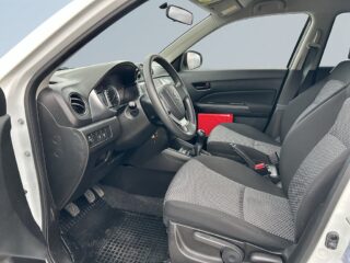 Suzuki Vitara 1.6 DOHC 16V VVT SoV-Däck, Motorvärmare – bild 7
