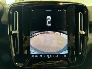 Volvo XC40 Recharge Core Värmare Cockpit Kamera Rattvärme Psens – bild 18