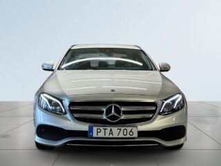 Mercedes-Benz E 220 d 4MATIC Avantgarde dragkrok 360° S&V-däck navi – bild 2