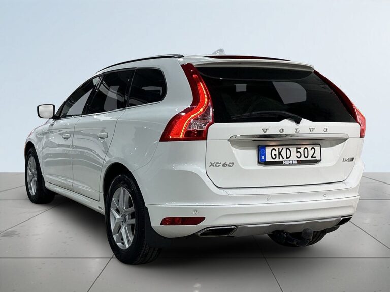 Volvo XC60 D4 AWD Classic Momentum Drag Psens Rattvärme Pvärm SoV