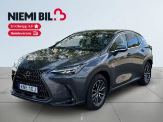 Lexus NX 450h+ Executive MOMS/SoV-Däck/Pano/Elstol/360/HuD – bild 1