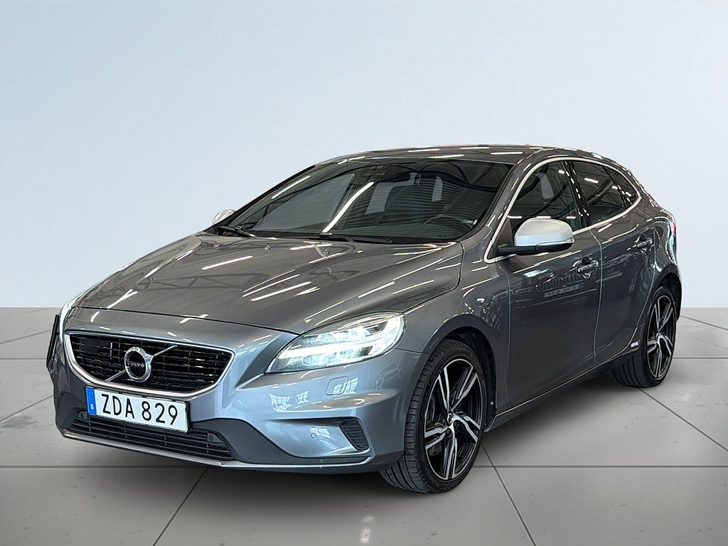 Volvo V40 D3 Geartronic R-Design VOC/S&V-Hjul/Dvärm/Navigation/BT