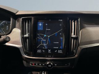 Volvo V90 D4 AWD Inscription Drag Pvärm Skinn Kamera GPS SoV – bild 14