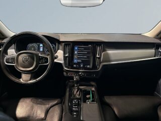 Volvo V90 D4 AWD Inscription Drag Pvärm Skinn Kamera GPS SoV – bild 8