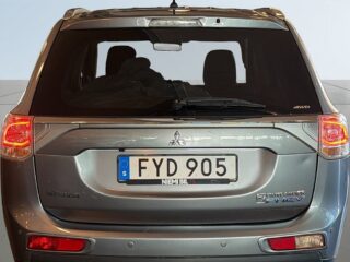 Mitsubishi Outlander PHEV CVT Business Drag/MoK-Värm/S&V/Kamera/Extraljus – bild 12