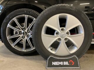 Kia Soul 1.6 GDI Drag Kamera Pano Halvskinn Psens S&V 1 ägare – bild 19