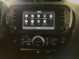 Kia Soul 1.6 GDI Drag Kamera Pano Halvskinn Psens S&V 1 ägare – bild 16