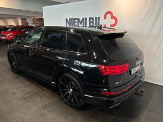 Audi Q7 3.0 TDI V6 Quattro BOSE/Dragkrok/7-sits/Dvärm/MoK – bild 6