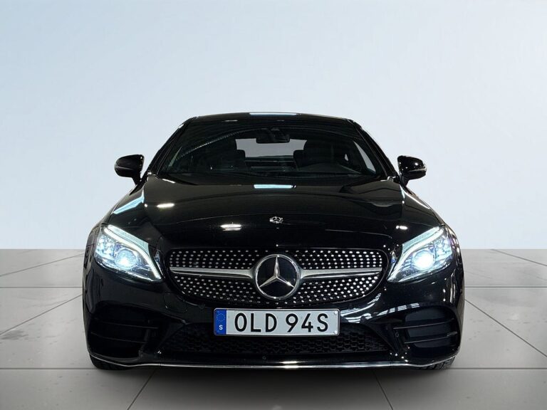 Mercedes-Benz C 300 Coupé Aut AMG Line Cockpit Pano Burmester Psens