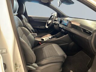 MG 3 Hybrid+ Luxury Carplay 360° GPS Pvärm S/V-hjul MOMS – bild 10