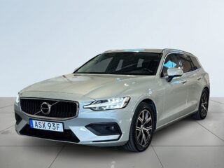 Volvo V60 D3 AWD Aut Momentum Kamera Cockpit Värmare Psens S&V – bild 20