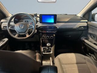 Dacia Jogger 7-sätes 1.0 TCe Backkamera/Motorvärmare – bild 8