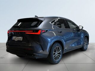Lexus NX450h+ PLUG-IN 450h+ Business Plus AWD Nybilsgaranti Navi S&V – bild 6