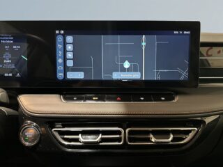 MG HS PHEV Luxury 360° GPS Pvärm Elbaklucka Skinn SoV MOMS – bild 15