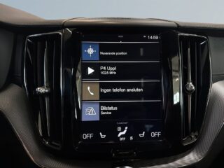 Volvo XC60 B4 AWD Geartronic R-Design S&V/Drag/Pano/H&K/Dvärm/ VOC – bild 11