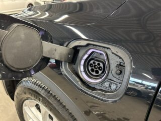 Ford Kuga Plug-In Hybrid E-CVT Kamera/M-Värmare/Xtraljus/S&V-Däck – bild 19