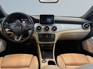 Mercedes-Benz CLA220 d 220 d 4MATIC Shooting Brake 7G-DCT Urban Line S&V/Drag – bild 8