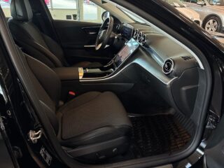 Mercedes-Benz C200 9G-Tronic Avantgarde S&V-hjul/Kamera/Navi/Burmester – bild 19