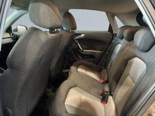 Audi A1 Sportback 1.6 TDI S Tronic ISOFIX Sportstolar/Ratt S&V – bild 10
