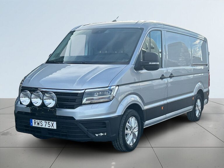 Volkswagen crafter 35 2.0 TDI AWD MOMS/Drag/Kamera/Xljus/D&M-Värm/S&V_Däck