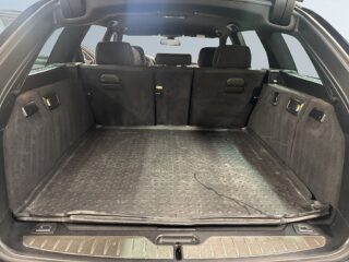 BMW 520d xDrive Touring M Sport Kamkedja/M-Värmare/S&V-Däck – bild 12
