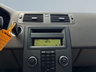 Volvo S40 1.6 D Kinetic SoV-Däck/Drag/Värmare – bild 15