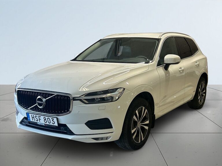 Volvo XC60 B5 Momentum Advanced SE III Drag Värmare Backkamera S&V