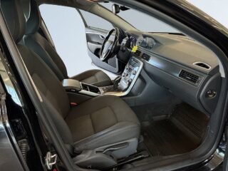 Volvo XC70 D4 AWD Geartronic Classic, MomentumVOC/Drag/Dvärm/Psens – bild 10