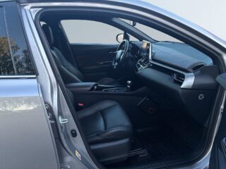 Toyota C-HR Hybrid CVT Executive Kamera/Rattvärm/Psens/Värmare – bild 10