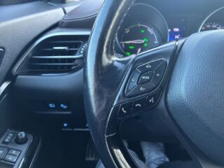 Toyota C-HR Hybrid CVT Executive Kamera/Rattvärm/Psens/Värmare – bild 19