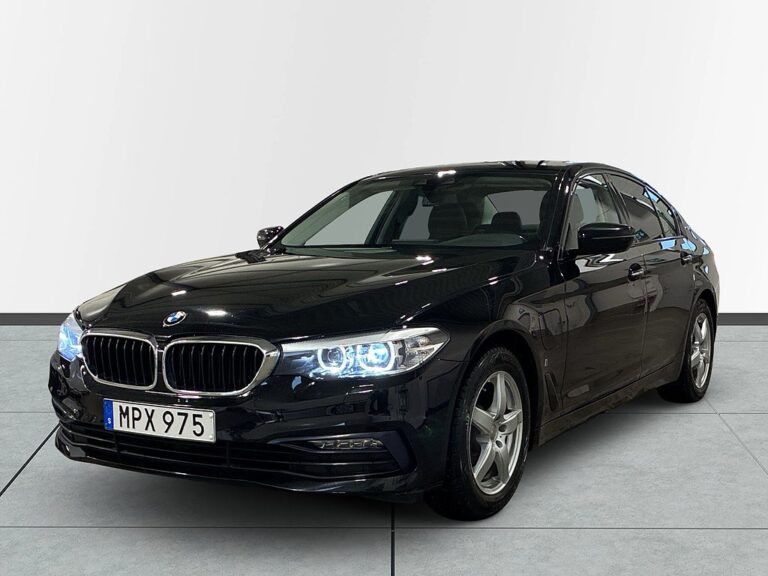 BMW 530e iPerformance Sedan Aut Sport line Kamera Navi S&V