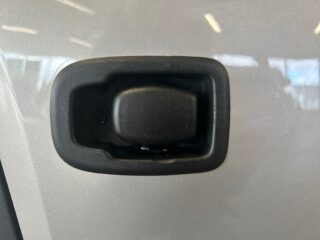 Volvo XC60 B4 AWD Automat Drag/Kamera/M-Värmare/P-Värmare/S&V-Däck – bild 17