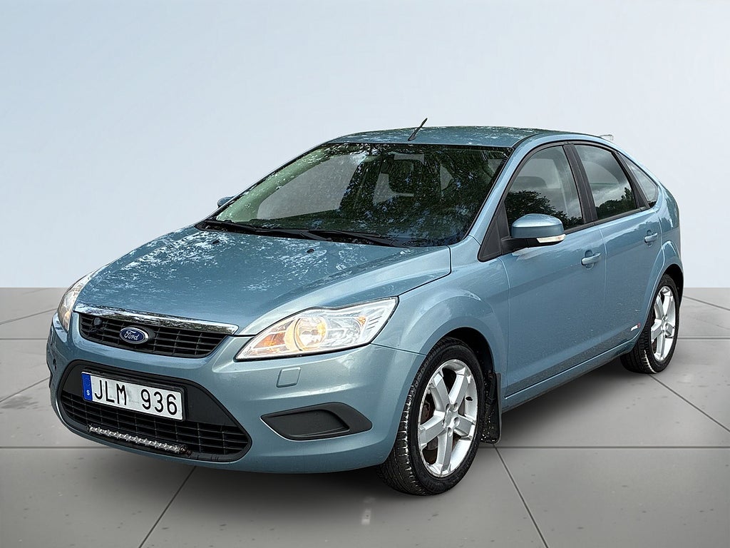 Ford Focus 5-dörrars Flexifuel Nybes/SoV-Däck/Värmare/Extraljus