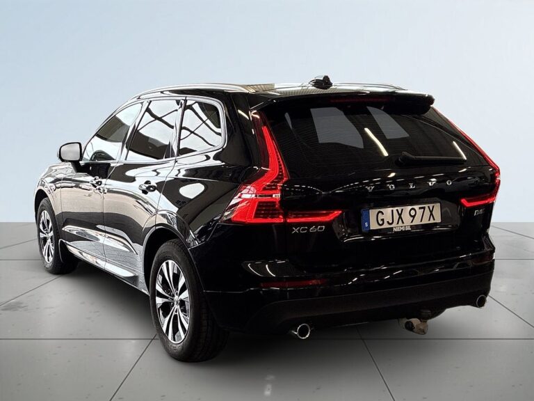 Volvo XC60 B4 AWD Geartronic Momentum S&V/Psens/Drag/Navi/Rattvärm