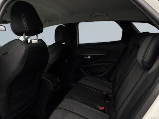 Peugeot 3008 PureTech 130 Allure MOMS/360/Nav/SoV/Psens/MoK-Värm – bild 13