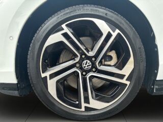 Volkswagen ID.7 GTX 4Motion 360/HK/Drag/HuD/Psens/Sov-Däck/Navi/Elstol – bild 14