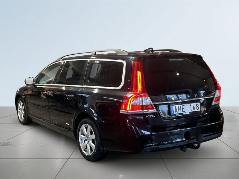 Volvo V70 D4 Nordic S&V-Hjul/Dragkrok/Motorvärmare/Nybytt kamrem.