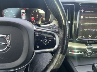 Volvo XC60 T5 AWD Geartronic R-Design S&V-Hjul/Drag/MoK/Psens – bild 18