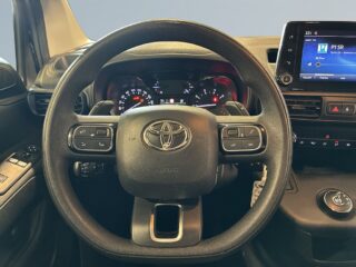 Toyota ProAce City 1.2 Turbo Drag Värmare Kamera Navi Psens MOMS S&V – bild 9